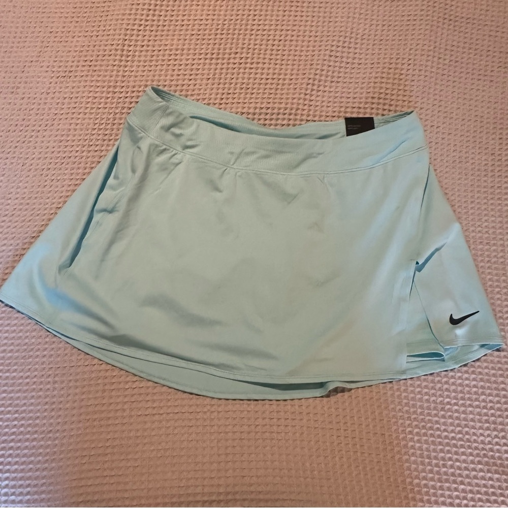 NWT Nike Dri Fit Slim Fit Tennis Pickleball Skort Light Turquoise Plus Size 1X - Picture 2 of 8